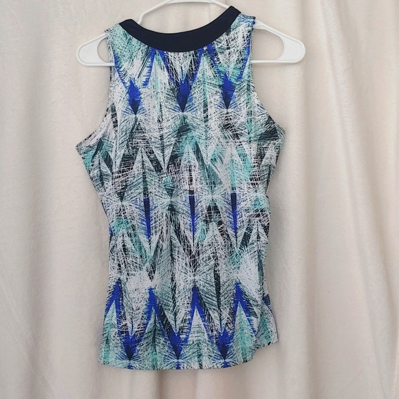 SALE: EleVen by Venus Williams Print Fitted Tank Top, Medium - Picture 4 of 10